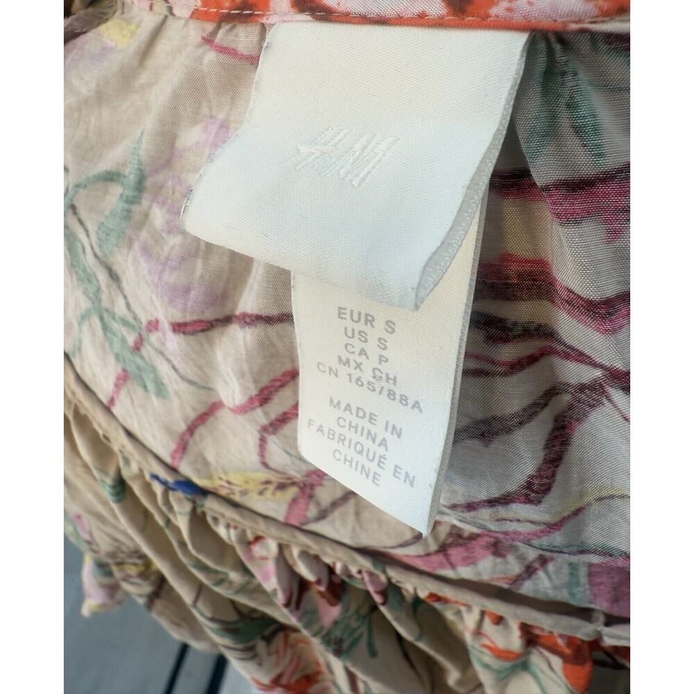 H&M Euc Size Small Women’s Beige Floral Ruffle Chiffon Long Sleeve Blouse - Picture 4 of 5